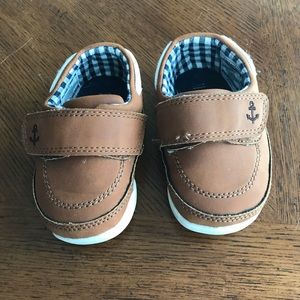Carter’s little boys Slip On shoes